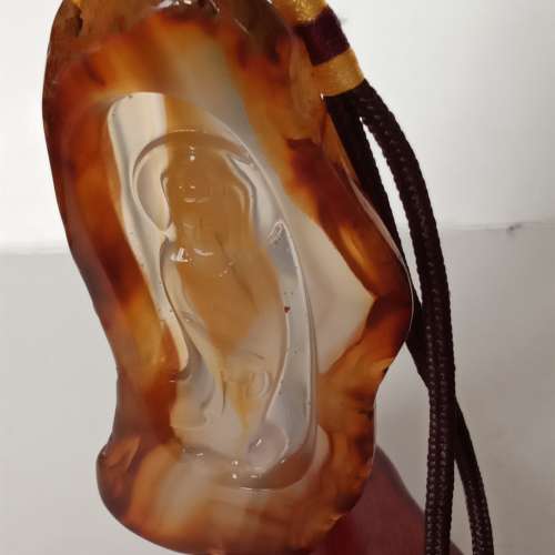 瑪瑙雕刻觀音/山水擺件，約4/4.5寸連陳列木座，亦可以作吊件/手把件用，款式獨特，...