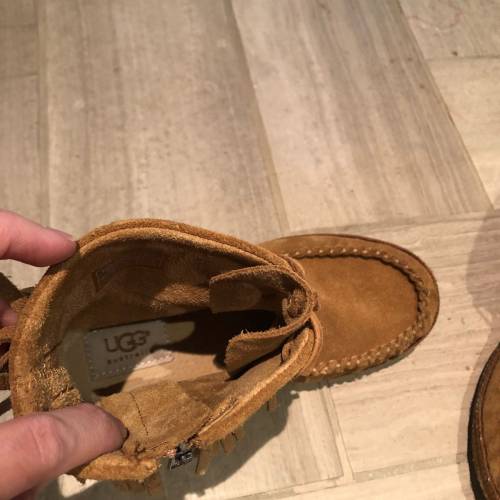 Australia UGG leather boots EU 32 like new