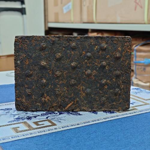 2003年野生古樹金芽熟磚普洱茶葉熟茶磚