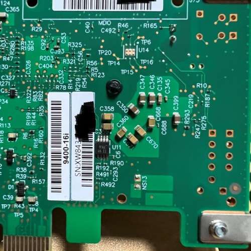 Lsi / Broadcom SAS 9400-16i HBA / IT 卡 (Non-Raid)