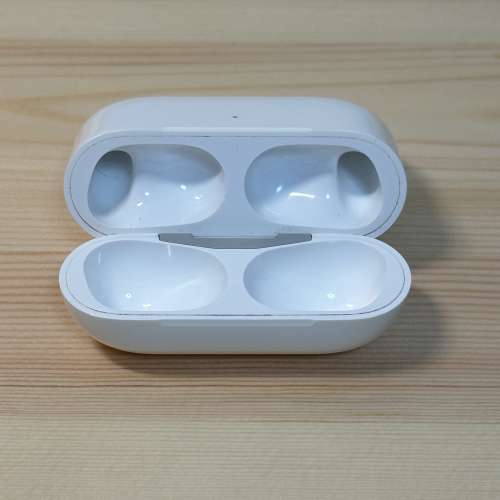 AirPods Pro (第1代) 連無線充電盒