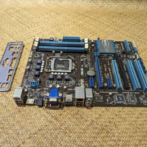 Asus P8Z77-V LX rev 1.02 主板