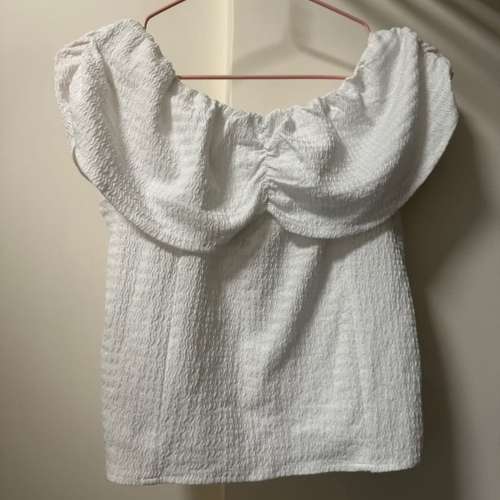 白色衫 Made in Korea  2-way tee 橡筋衣領 可落肩落 Length: 36cm