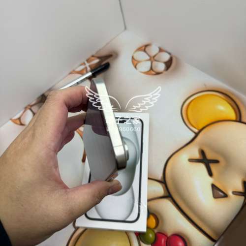 (最新款電100保至25年2月)iphone 15 pro max 256 白色 😍  香港版，雙卡 實體sim😍