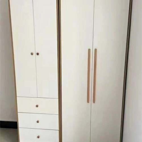 全新的Combination Wardrobe