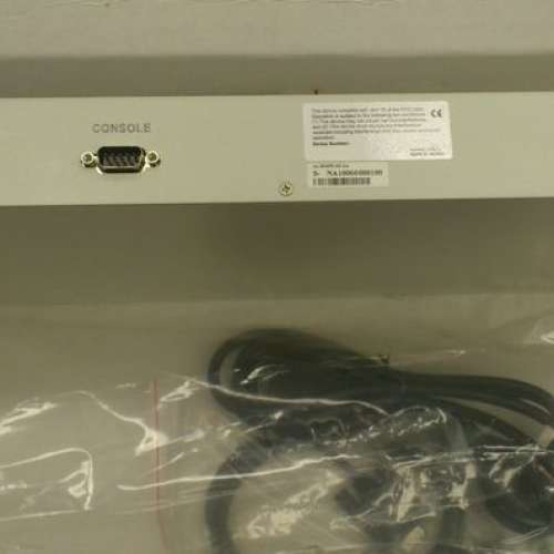 搬家清屋-24 PORTS 10/100M (帶VLAN) SWITCHING HUB - 1