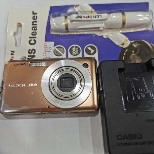 Casio Ex-s12 數碼相機