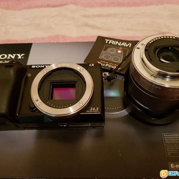 Sony NEX 7 Body with18-55mm kit lens
