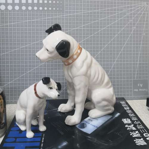 日本原裝VICTOR100周年紀念Nipper流聲機陶瓷小狗一對