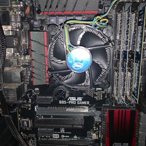 主機 i5-4690,Asus B85-Pro Gramer,14gb Ram, 火牛,機箱