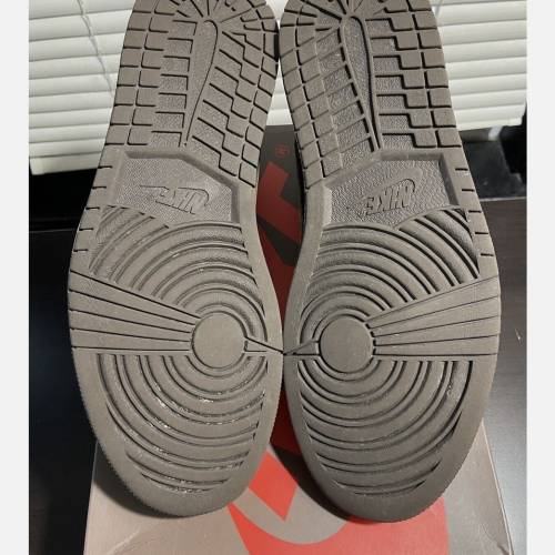 Jordan 1 Retro Low OG SP Travis Scott Mocha