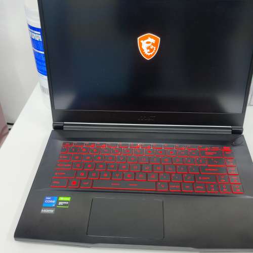 2023年款極新淨獨顯超輕薄MSI GF63 Thin 11SC MS-16R4,15.6吋144Hz, i7-11800H, 8-...