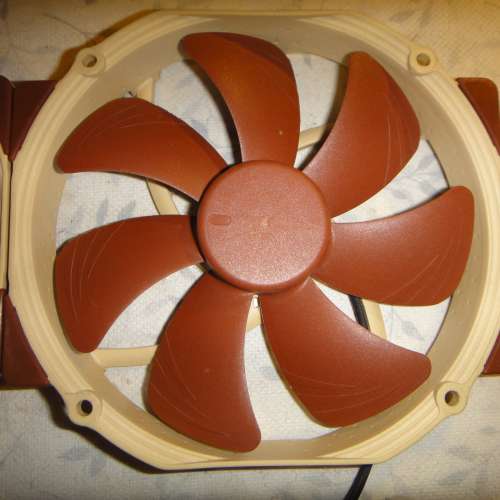 Noctua 貓頭鷹 NF-A15 PWM 140mm 風扇