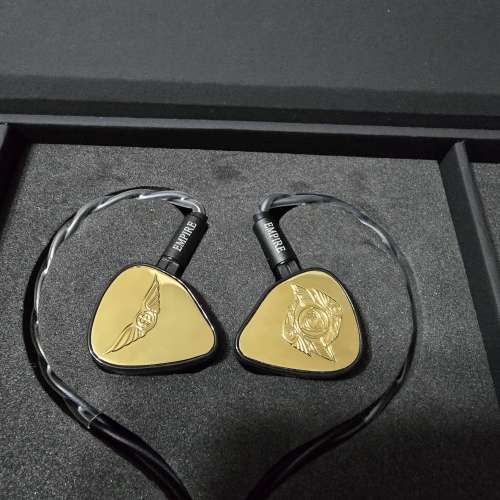 Empire Ears Raven Limited Edition
