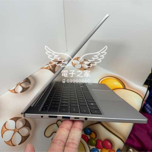 (超薄平賣)Samsung Galaxy Book  超薄 i5 8265/8gb ram/512gb ssd/超級薄  新機賣緊...