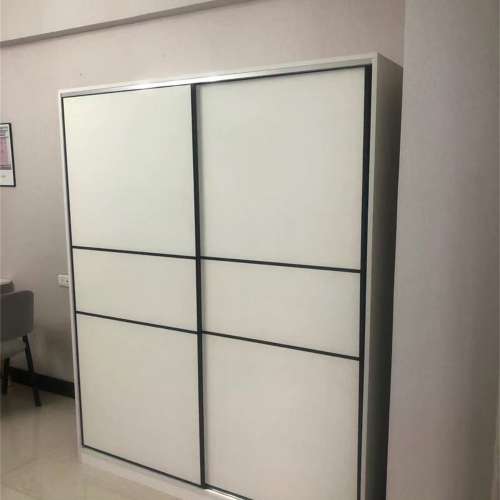 Sliding door wardrobe white