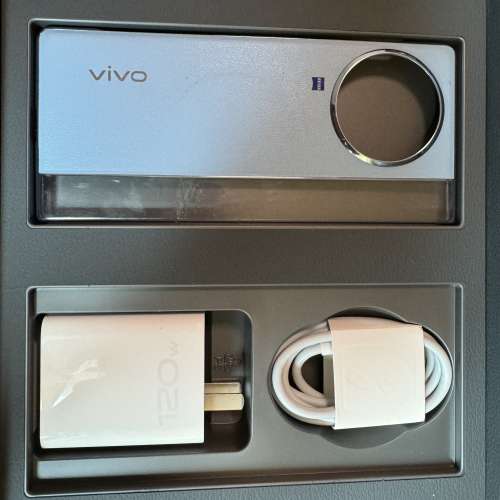 Vivo x fold 2 12+256 天藍