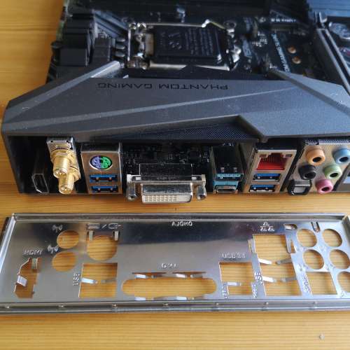 (新淨) ASROCK  Z390 PHANTOM GAMING SLI/AC底板連背板