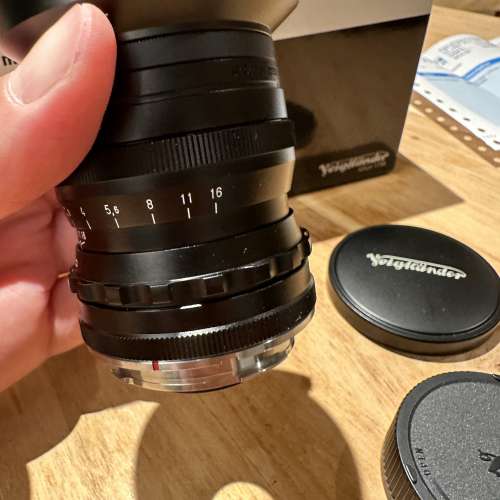 Voigtländer Ultron 35 1.7 VM