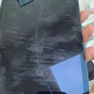 iPad mini 5 64gb cellular /Wi-Fi 插咭 有花 scratches