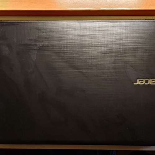 Acer Aspire E15 e5-575 手提電腦