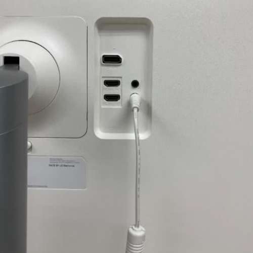 LG 31.5'' UltraFine™ 4K Mon 高清顯示器 ( LG 32UN550-W )