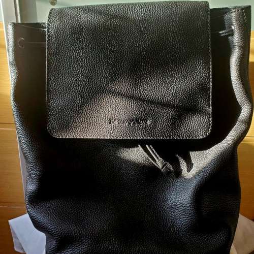 99% 新 Emporio Armani leather backpack 真皮背囊 背包