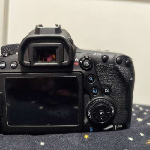 Canon 6D Mark II 6D2 Body (行貨保養已過) 超新95%新，行貨