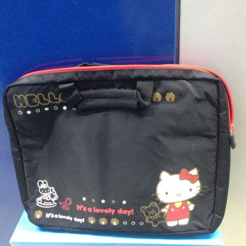 HELLO KITTY Notebook Computer Carrying Case for MacBook 13” NEW 全新手提電腦...