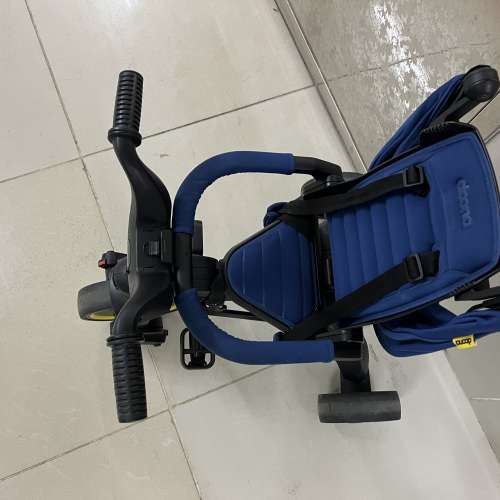 Doona liki S3 BB三輪車 BB大左可以自己踩 摺埋好輕便 八九成新 葵涌交收