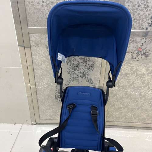 Doona liki S3 BB三輪車 BB大左可以自己踩 摺埋好輕便 八九成新 葵涌交收