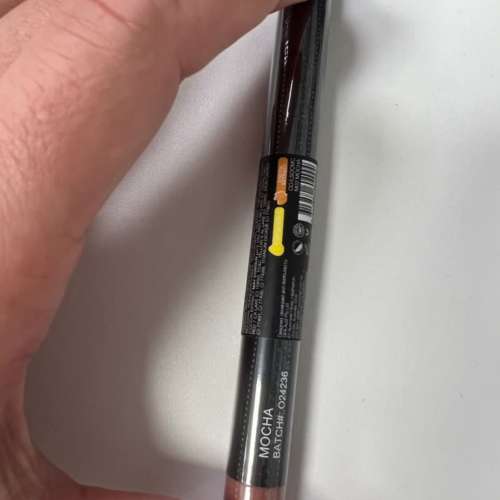 澳洲品牌 BYS Longwear Lip Crayon 1g