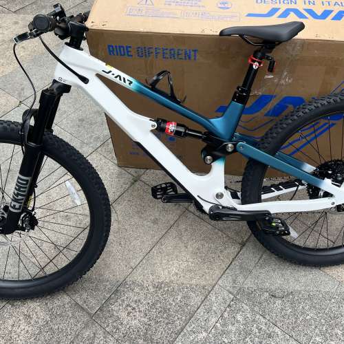 (現貨 白藍色 17碼) 2022 JAVA J.AIR  650B-SAITAFOSSI-SUS-12S 碳纖維 軟尾避震 山...