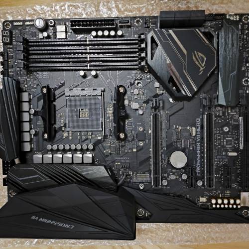 二手 ASUS CROSSHAIR VII HERO X470 DDR4 AM4 ATX MB