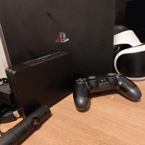 PS4 PRO連 PSVR 1