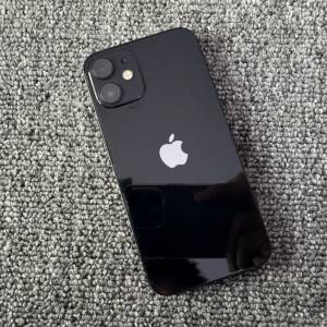 Apple iPhone 12 256G 6.1寸大螢幕，功能全部正常運作，電池效能85 %，電池良好，已...