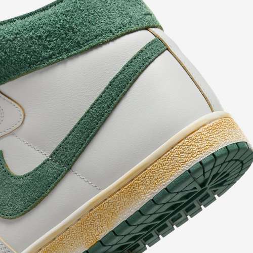 A Ma Maniere x Jordan Airship PE "Green Stone"