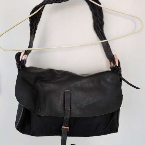 PRADA 黑色手袋 (八成新)