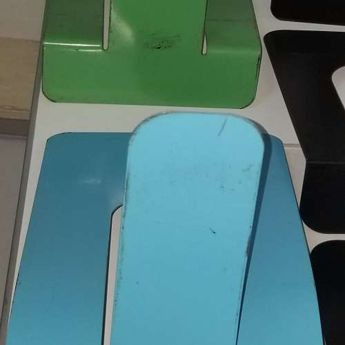 金屬 書擋 書立 文具 Metal Iron Sheet Bookend Book Stand ( 僅剩 綠色和藍色 Gre...