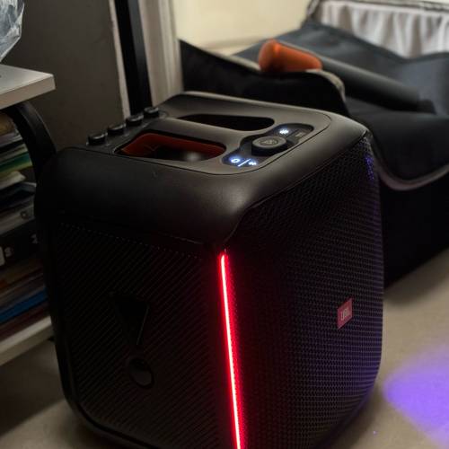 JBL Partybox Encore 手提式派對藍牙喇叭連無線麥克風（行貨）