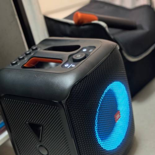JBL Partybox Encore 手提式派對藍牙喇叭連無線麥克風（行貨）