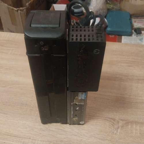 手提移動電源48V 10AH鋰電池轉220v 1600w逆變器及充電器全套