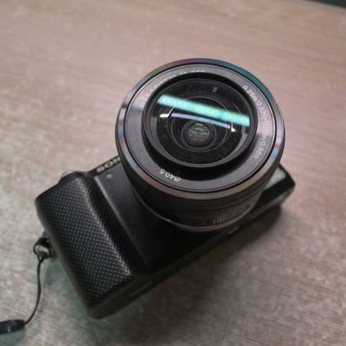 極新淨 Sony A5000 body with 16-50mm kit lens