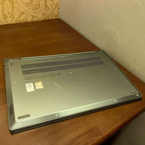 「半價誠意出售，98%新！運作完全正常」Lenovo ThinkBook 14 Gen2