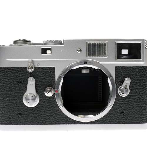 Leica Leitz M2 35mm Rangefinder Film Camera Silver body