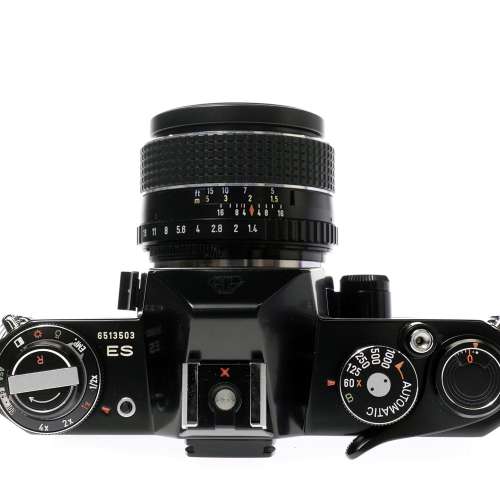 Asahi Pentax ES 35mm SLR Film Camera with SMC TAKUMAR 50mm F1.4 Lens