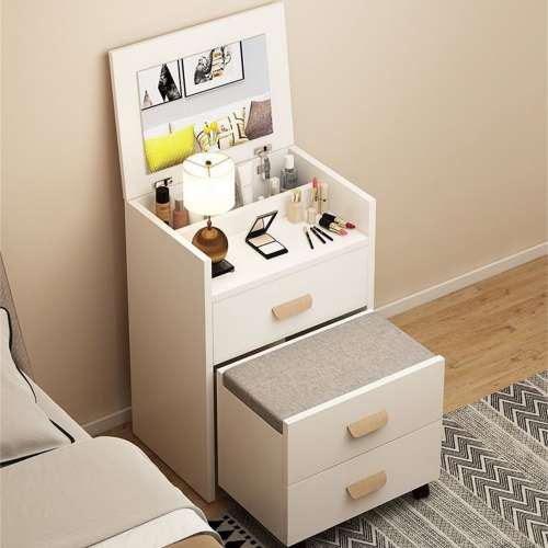 simple dressing table梳妝檯