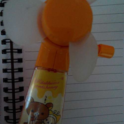 輕巧手動風扇仔(不用電)