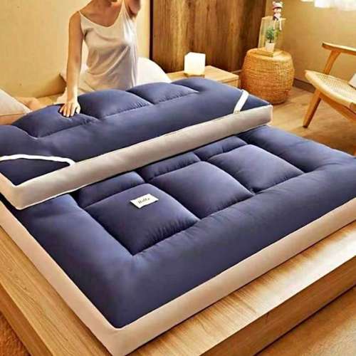 因疫情原因，無心經營，倉庫全清，現有一批床墊，虧本處理，銅板價出售！！