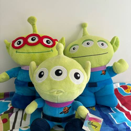 三眼仔 Aliens 公仔